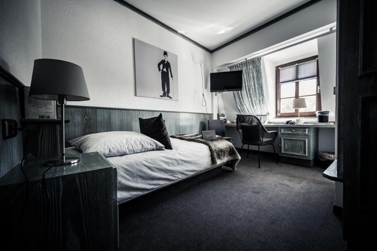 רייכנבאך אים פוגטלנד Sommers Hotel Altes Posteck מראה חיצוני תמונה